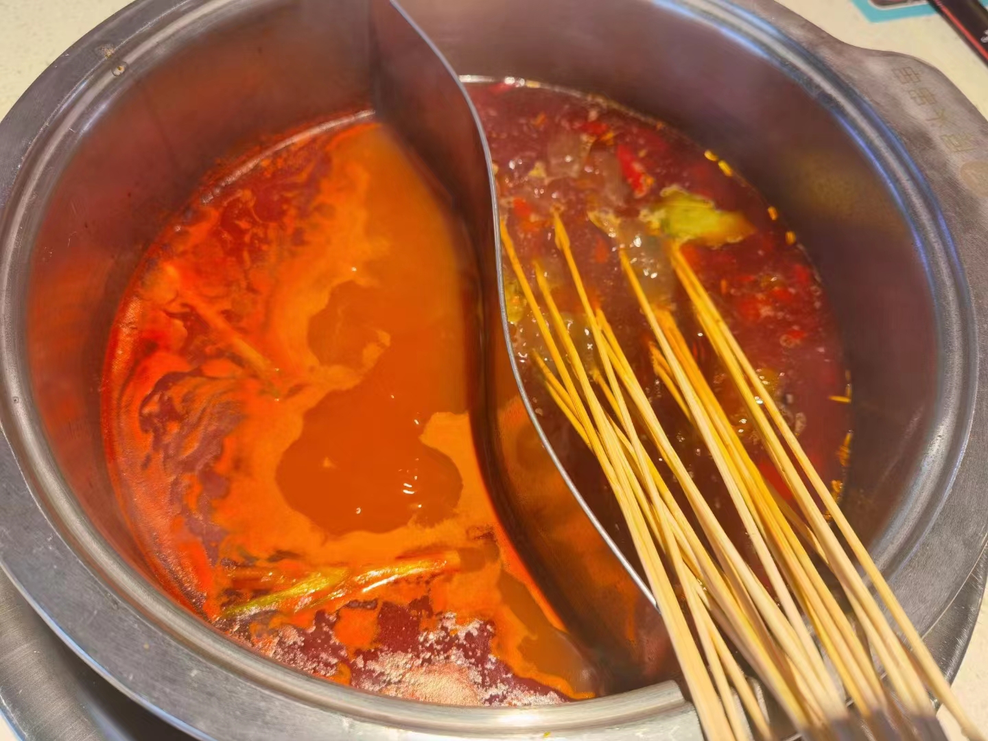 天水串串香底料批發(fā)廠家-開火鍋串串店的選擇，川禾食品廠(圖5)
